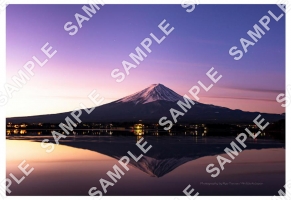 夜明けの富士山と逆さ富士　河口湖